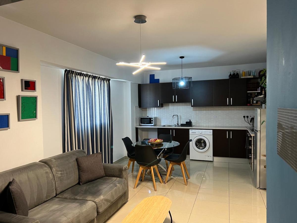 Fat Cow Apartment 103 Larnaca Exterior photo